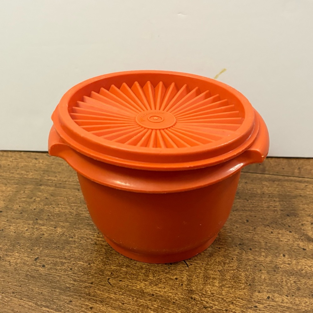 Vintage Tupperware Servalier Canister, Harvest Orange cl